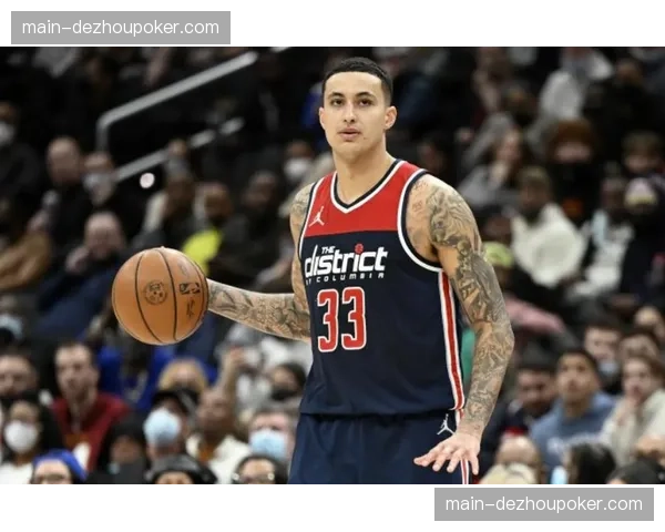 奇才库兹马得分稳定性：中距离跳投与三分投射效率分析